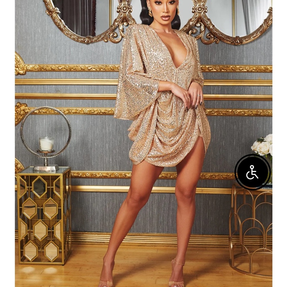 Ellae Lisque sequence dress